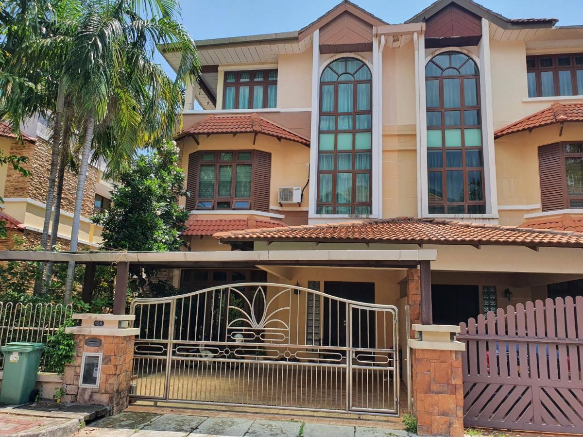 Eden Cosy Living Apartment Batu Ferringhi Exterior photo
